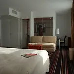 Hotel Ibis Styles Segre