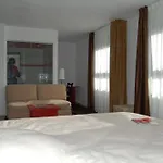 Ibis Styles מלון 3*