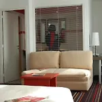 Ibis Styles Segré