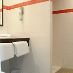 Ibis Styles Segré