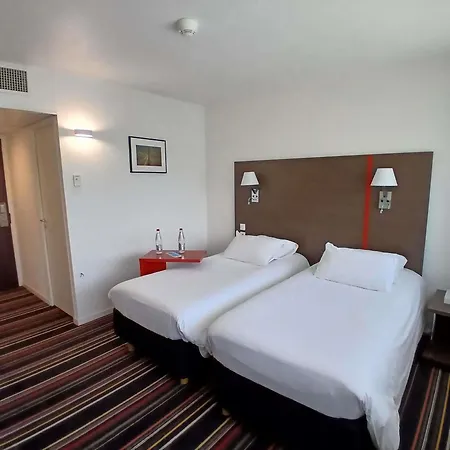 호텔 Ibis Styles 3*