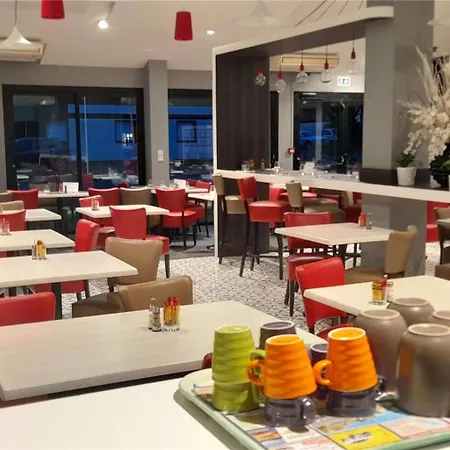 Ibis Styles 3*