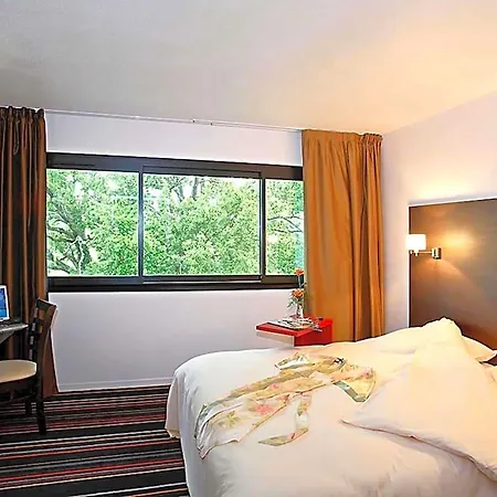 Ibis Styles 3*