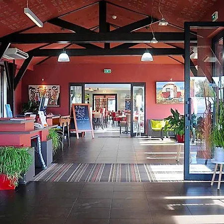 Ibis Styles فندق Segré