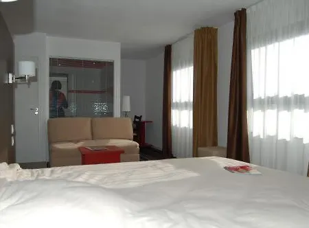 Ibis Styles Hotel 3*