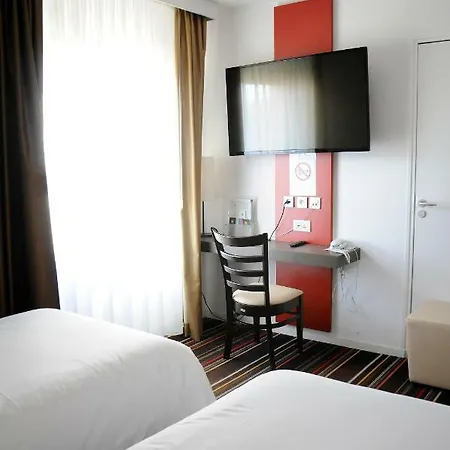 Ibis Styles Segre