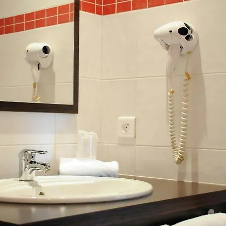 Hotel Ibis Styles Segre