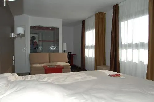 Ibis Styles Hotel 3*