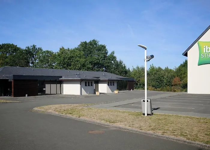 Ibis Styles ホテル Segré